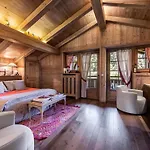 Chalet Familial A Avec Piscine Et Sauna Pour 12 Personnes - Fr-1-569-2 *