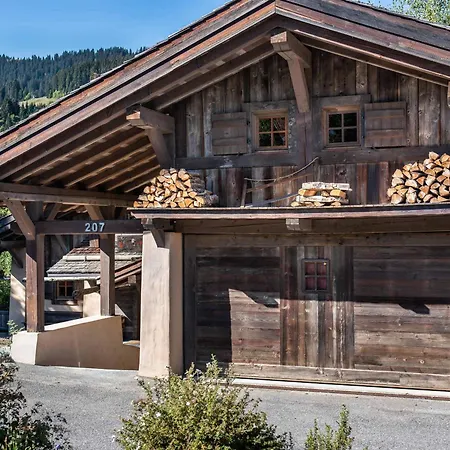 Chalet Familial A Avec Piscine Et Sauna Pour 12 Personnes - Fr-1-569-2 *